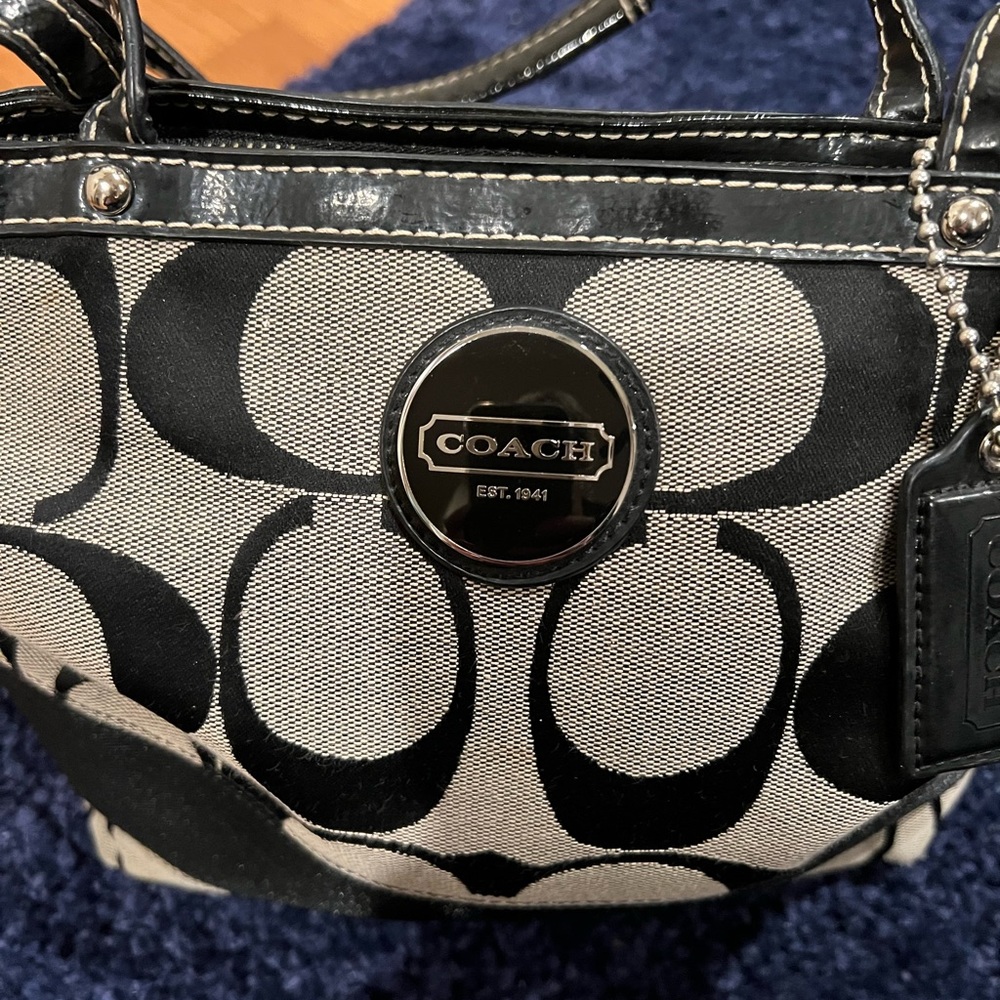 Coach gray and black cloth purse. Great condition. - Picture 2 of 8
